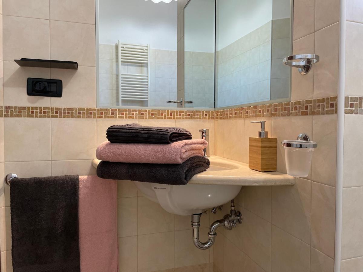 Casa Katiu' Due Camere Indipendenti In Appartamento Di 83 Mq LʼAquila Esterno foto