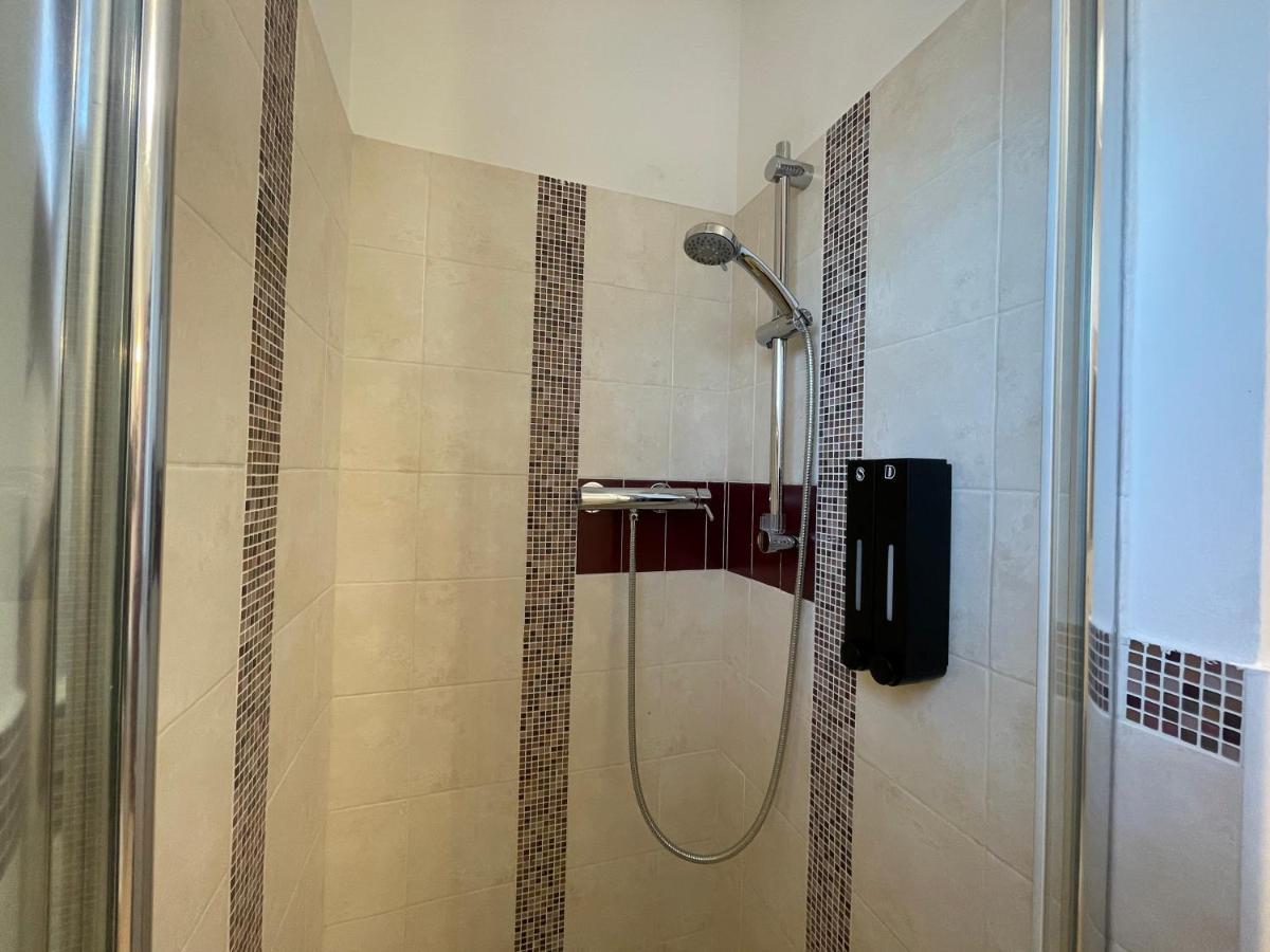 Casa Katiu' Due Camere Indipendenti In Appartamento Di 83 Mq LʼAquila Esterno foto